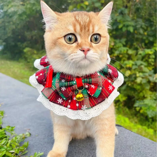 Christmas Festive Bib Collar